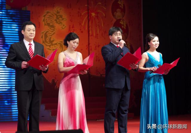 歌颂祖国诗歌朗诵稿三到五分钟